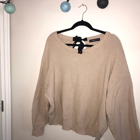 Zara Sweaters - ZARA CROPPED KNIT SWEATER